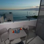 Seaside Luxury *