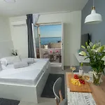 Seaside Luxury *
