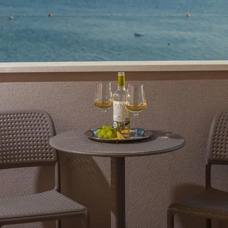 Apartment Seaside Luxury *