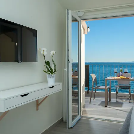 Seaside Luxury Apartment *