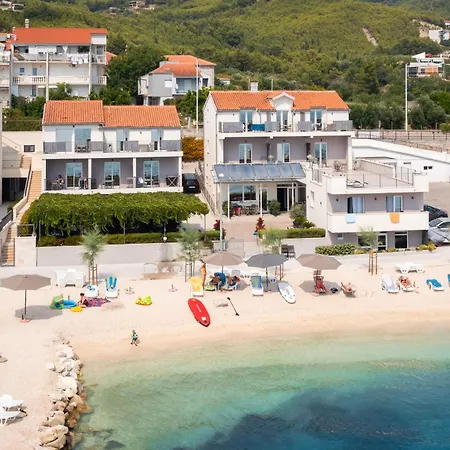 Seaside Luxury