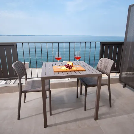 Apartamento Seaside Luxury Podstrana