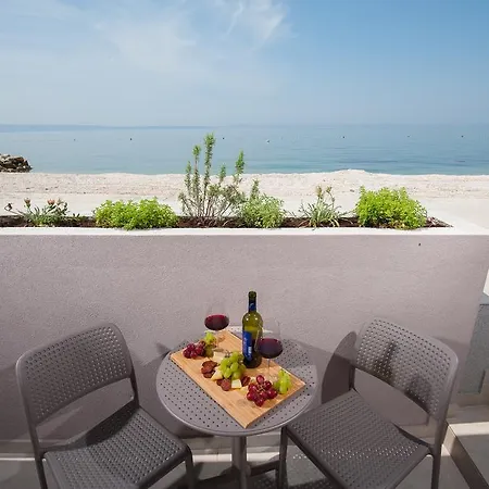 Apartment Seaside Luxury