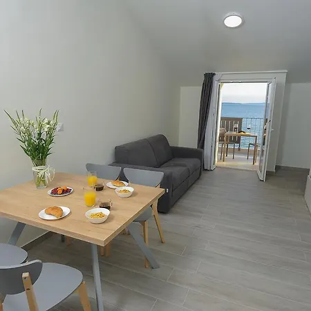 Apartment Seaside Luxury