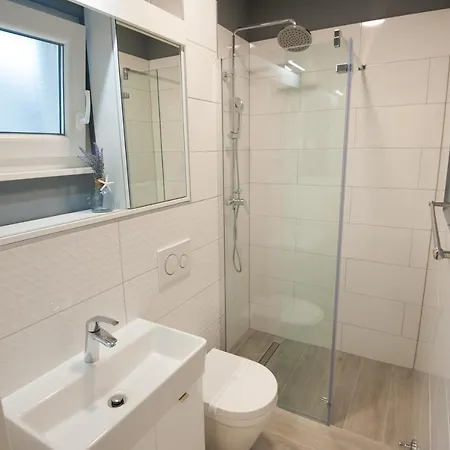 Appartamento Seaside Luxury Podstrana