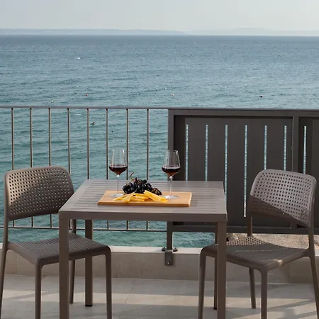 Seaside Luxury
