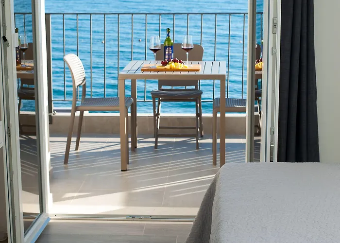 Seaside Luxury