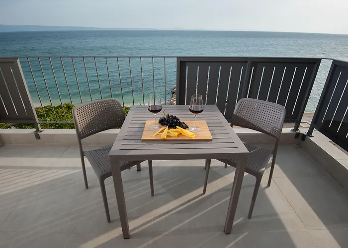 Seaside Luxury Apartment *